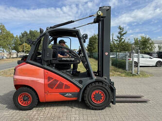 Image for LIFTS 2015 Linde H50T