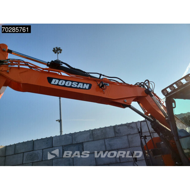 2017 Doosan DX165W-5-41858200