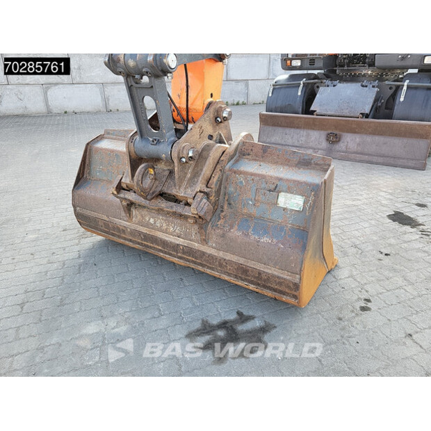 2017 Doosan DX165W-5-41858204