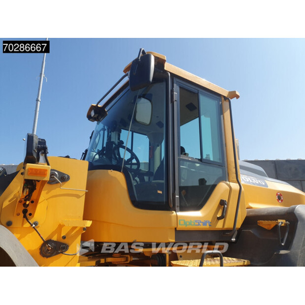 2015 فولفو L120H-41858255