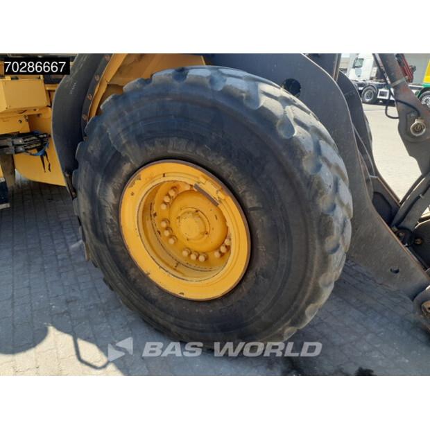 2015 فولفو L120H-41858257