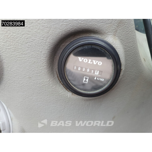 2015 Volvo EC300EL-41858495
