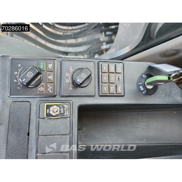 2016 Volvo EC220EL-41858729