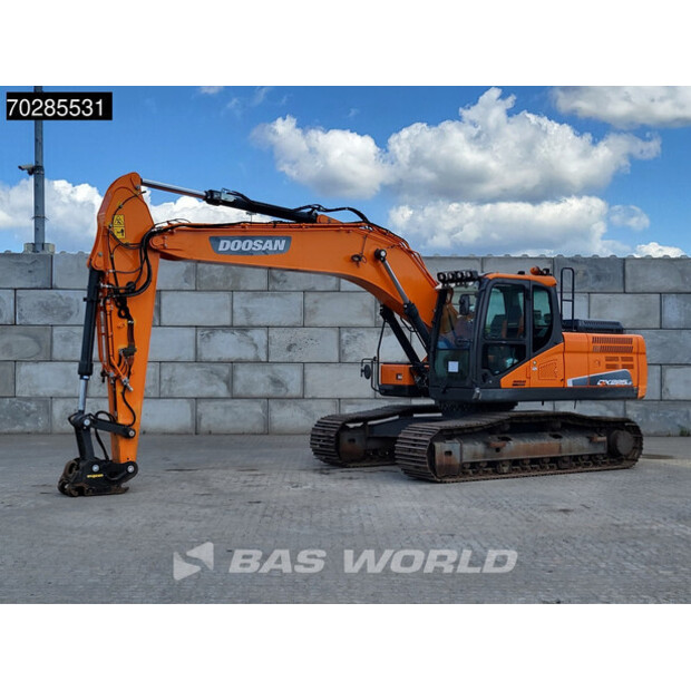 2021 Doosan DX225 LC-5-41858745