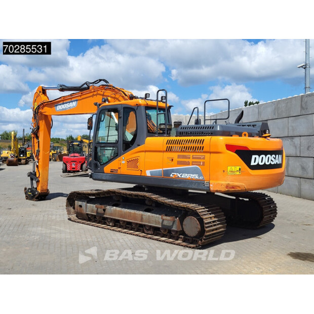 2021 Doosan DX225 LC-5-41858746