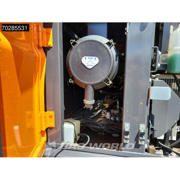 2021 Doosan DX225 LC-5-41858780
