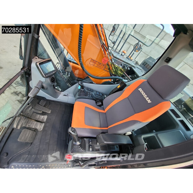 2021 Doosan DX225 LC-5-41858782