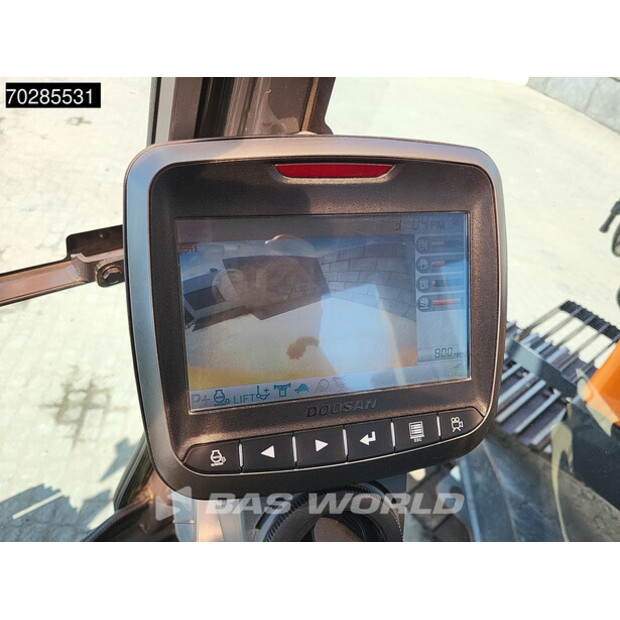 2021 Doosan DX225 LC-5-41858786