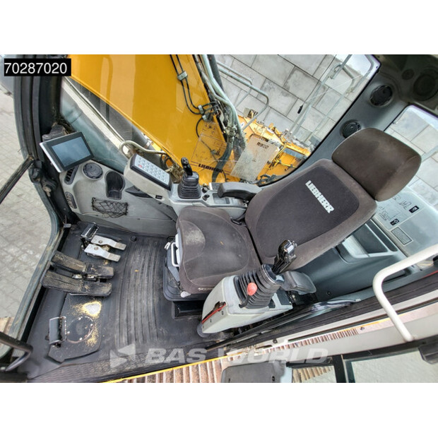2017 Liebherr R922-41859586