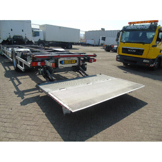 2016 Mercedes-Benz Actros 1924 + lift + euro 6-41860341