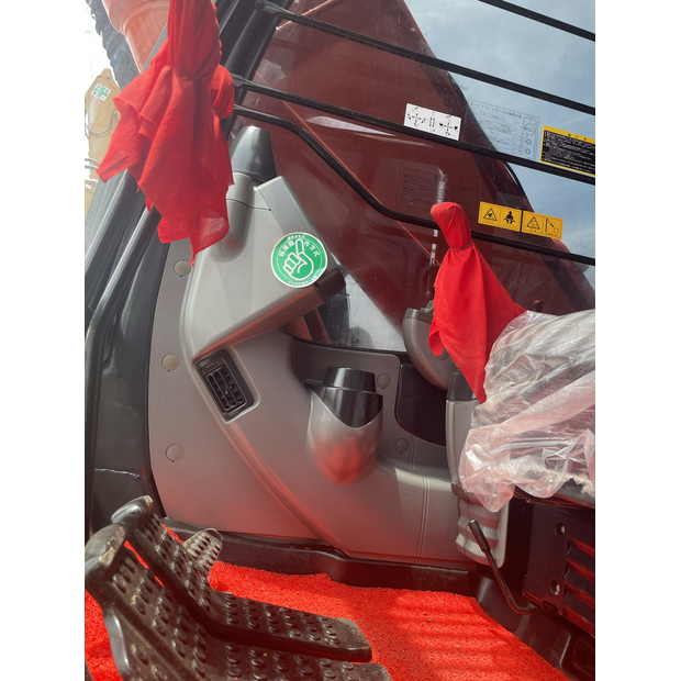 2024 Hitachi ZX200-41885456
