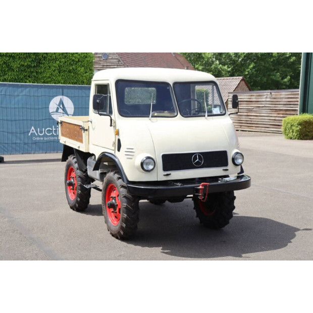 1955 مرسيدس بنز Unimog 401.104-41887388