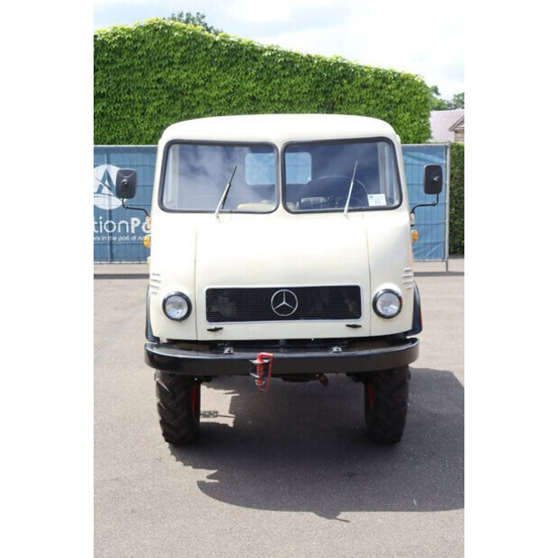 1955 مرسيدس بنز Unimog 401.104-41887389