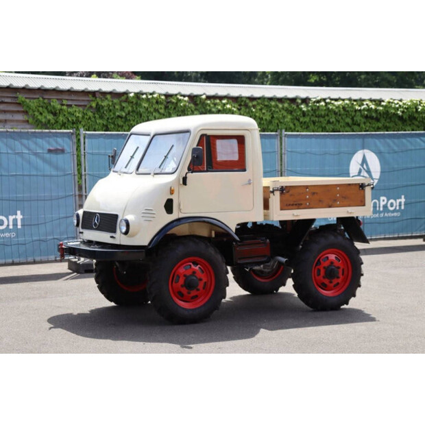 1955 مرسيدس بنز Unimog 401.104-41887390