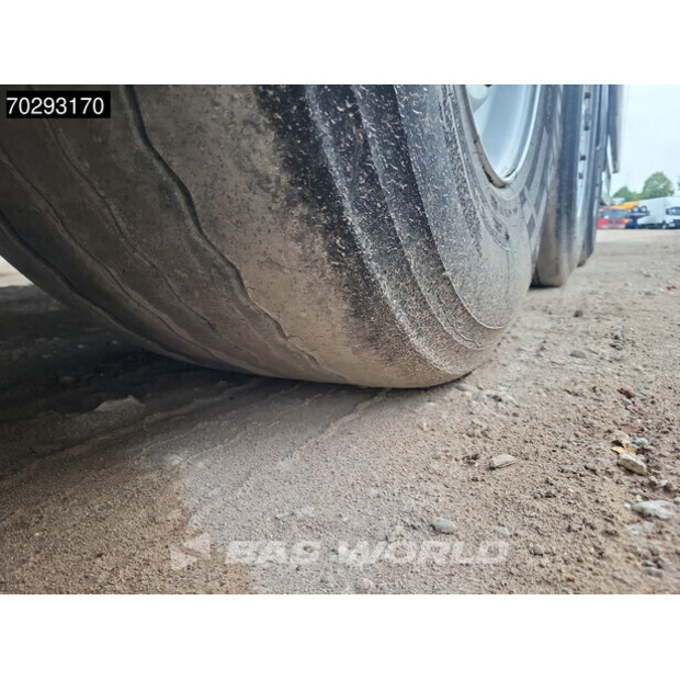 2018 كراكر CF-Z-41887828