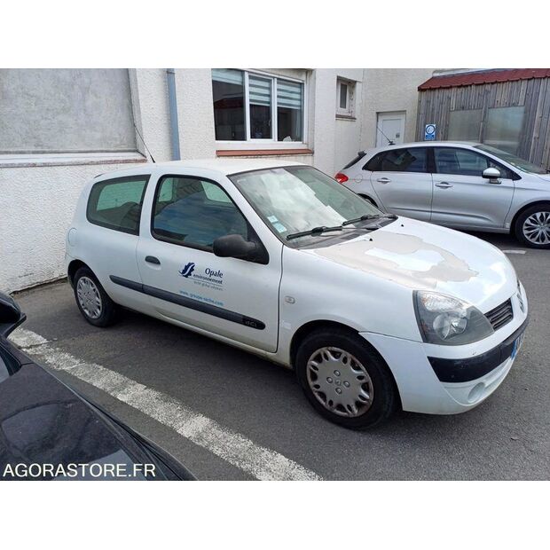 2004 Renault Clio-41901317