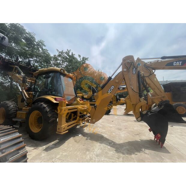 2025 JCB 3CX-41901752