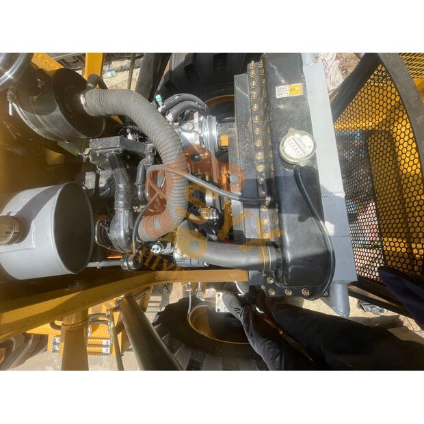 2025 JCB 3CX-41901753