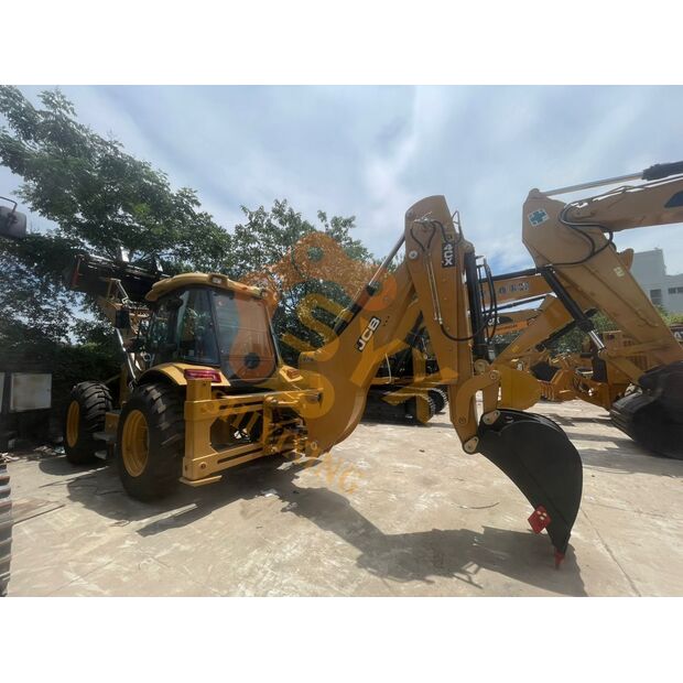 2025 JCB 3CX-41901754