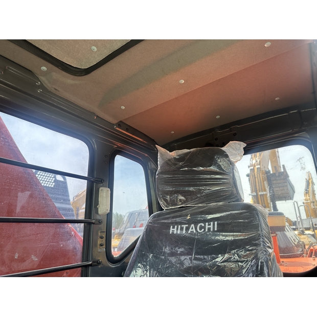 2023 Hitachi ZX350-41901875