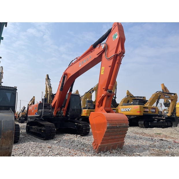 2023 Hitachi ZX360-41901877