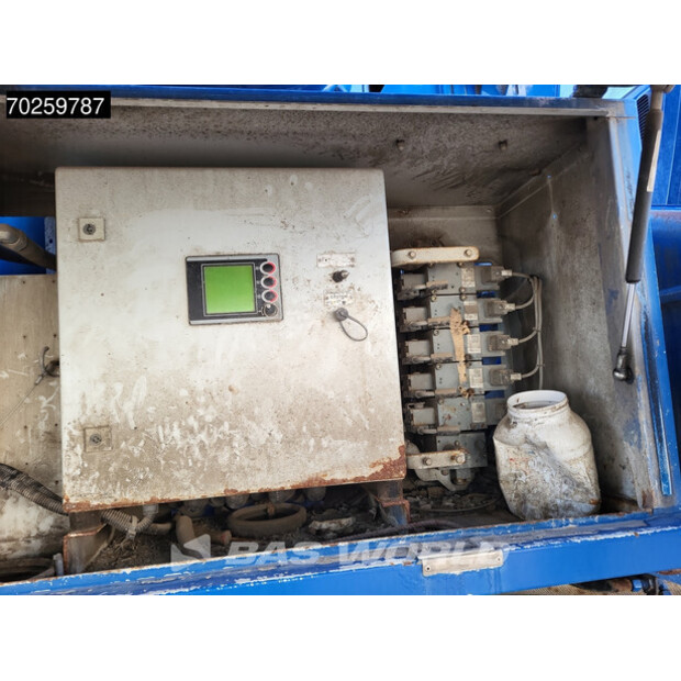 2016 مرسيدس بنز Arocs 3251-41903021