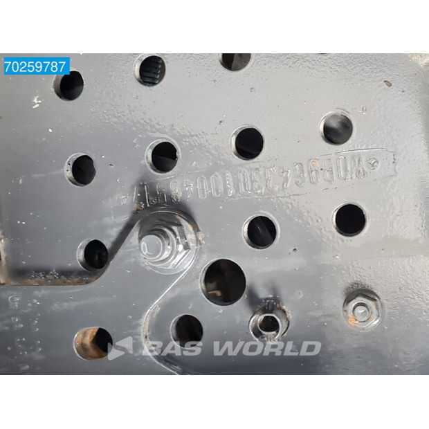 2016 مرسيدس بنز Arocs 3251-41903077