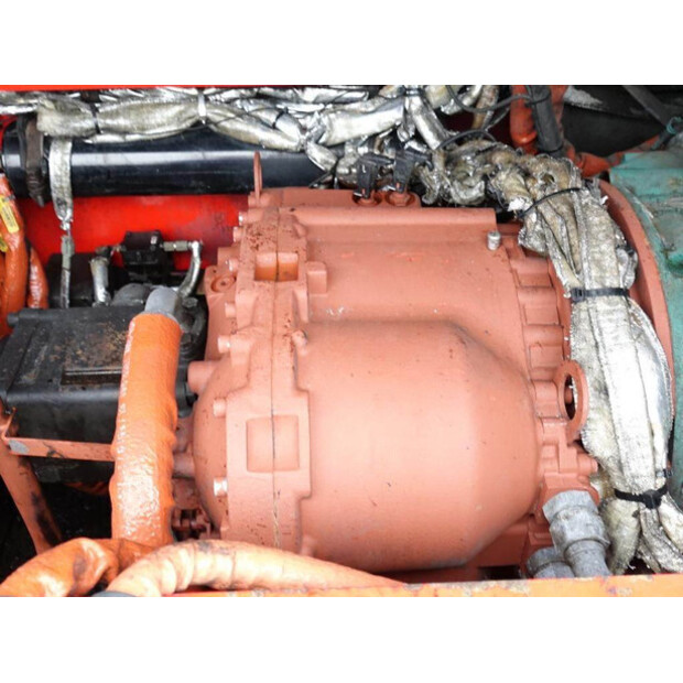 2013 Svetruck 13.6-120-32-41904418