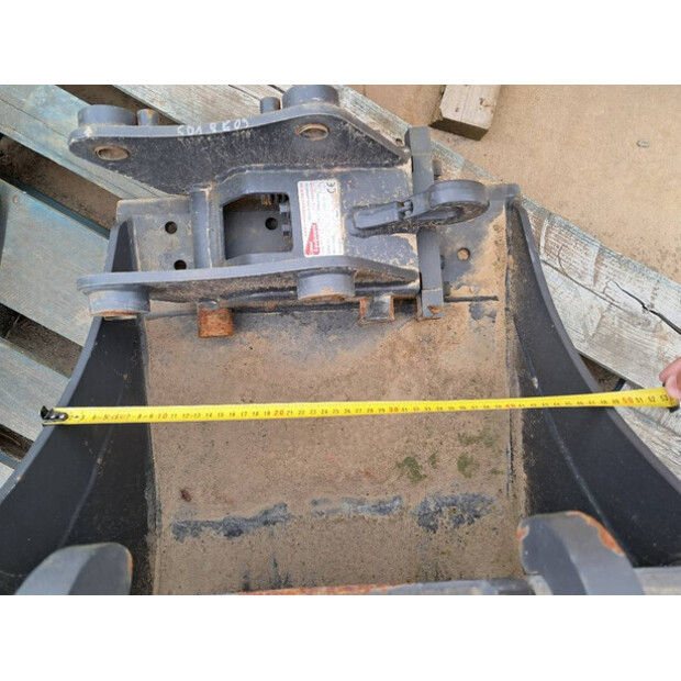 2024 Komatsu PC24MR-5-41904562