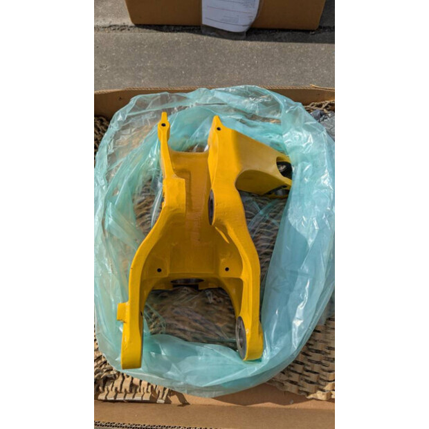 2024 Komatsu PC26MR-3-41904637