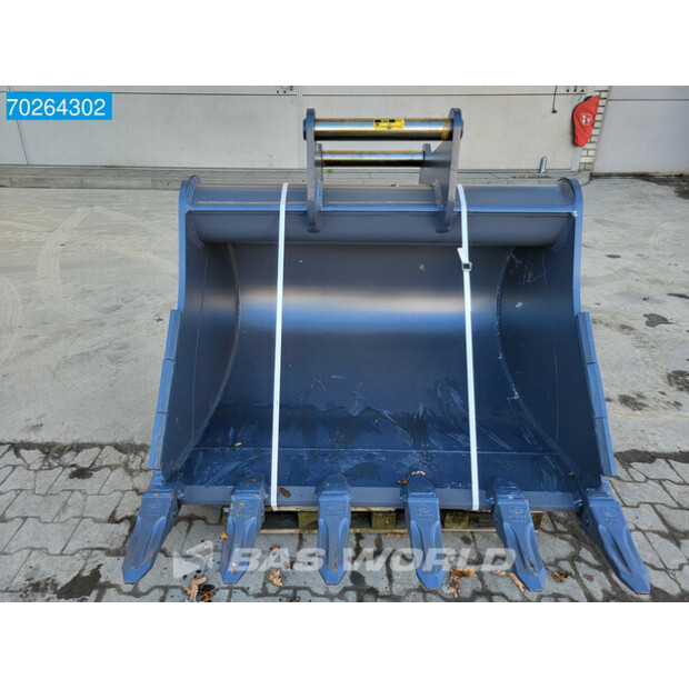 2024 ستريك لاند S70-41904775