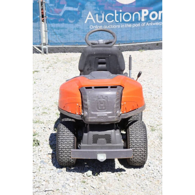2020 Husqvarna R214TC-41905103