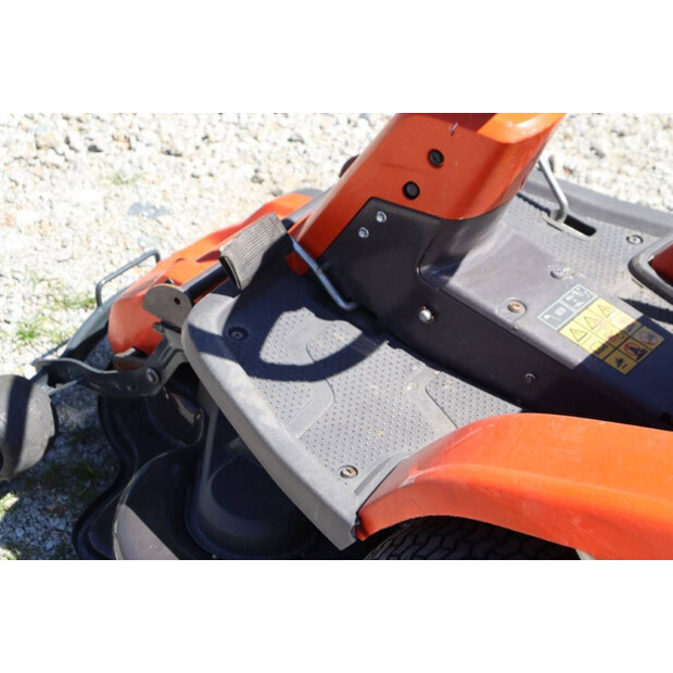 2020 Husqvarna R214TC-41905117