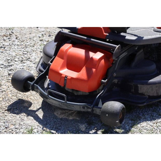 2020 Husqvarna R214TC-41905131