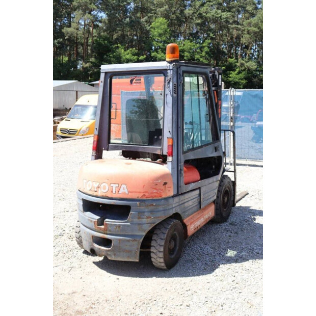 1997 Toyota 62-6FDF25-41908327