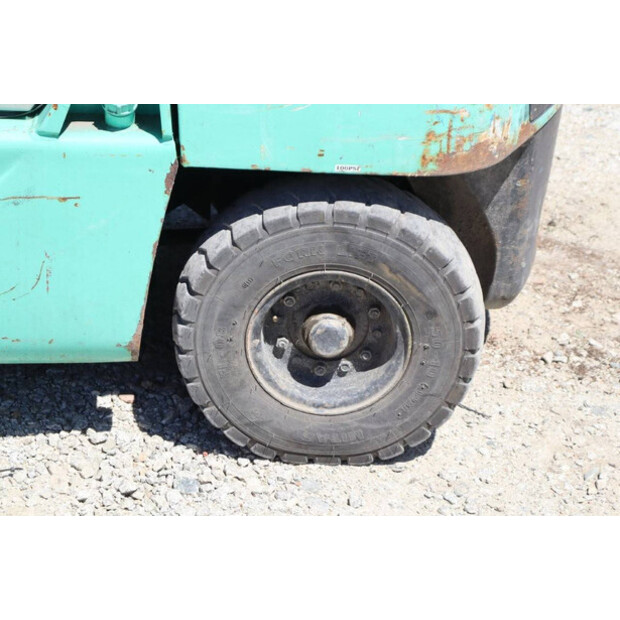 1999 MITSUBISHI FG30T-41908390