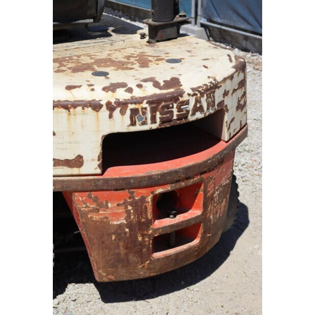 1999 NISSAN 25-41908461