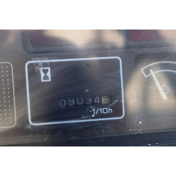 1999 NISSAN 25-41908471