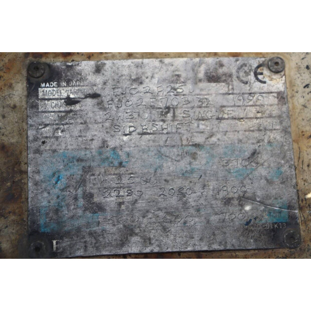 1999 NISSAN 25-41908473