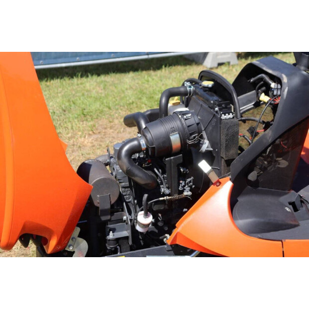 2015 KUBOTA GR1600EU-2-41909253
