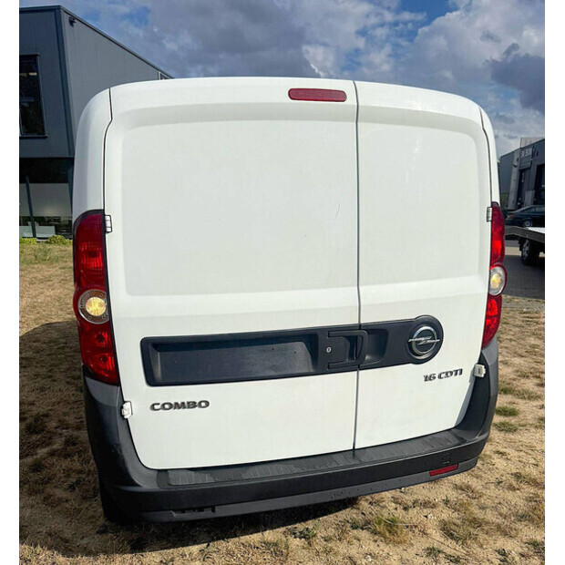 2013 أوبل Combo 1.6 CDTI-41909548