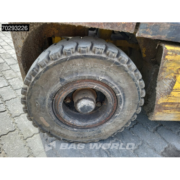 2001 Yale GDP25-41910207