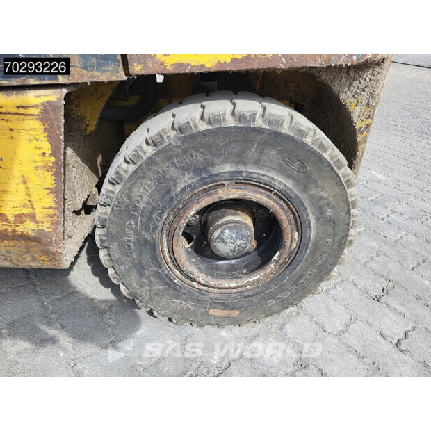 2001 Yale GDP25-41910209