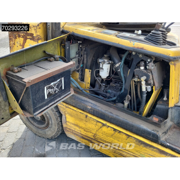 2001 Yale GDP25-41910212