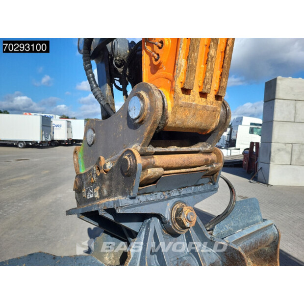 2017 دووسان DX300LC-5-41910234