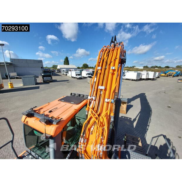 2017 دووسان DX300LC-5-41910239