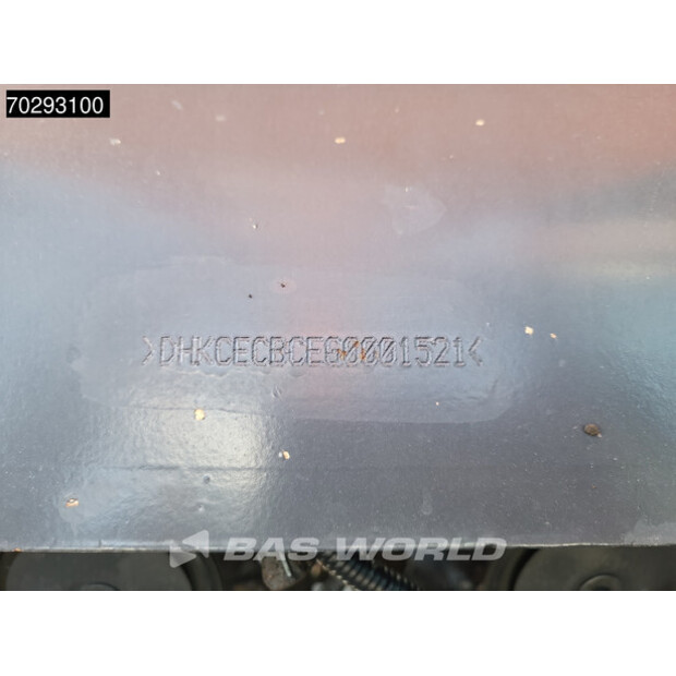 2017 دووسان DX300LC-5-41910266