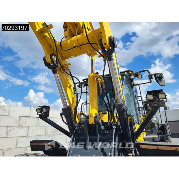 2019 Komatsu WA380-8E0-41910279