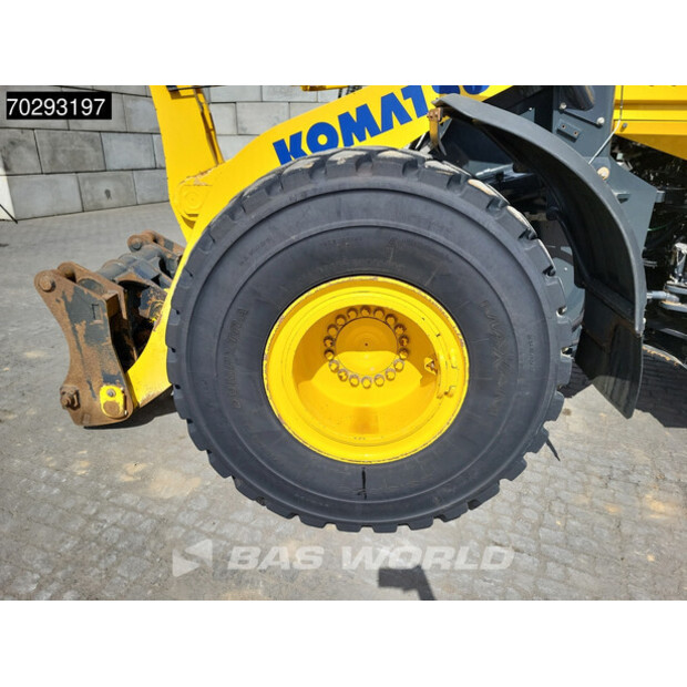 2019 Komatsu WA380-8E0-41910299