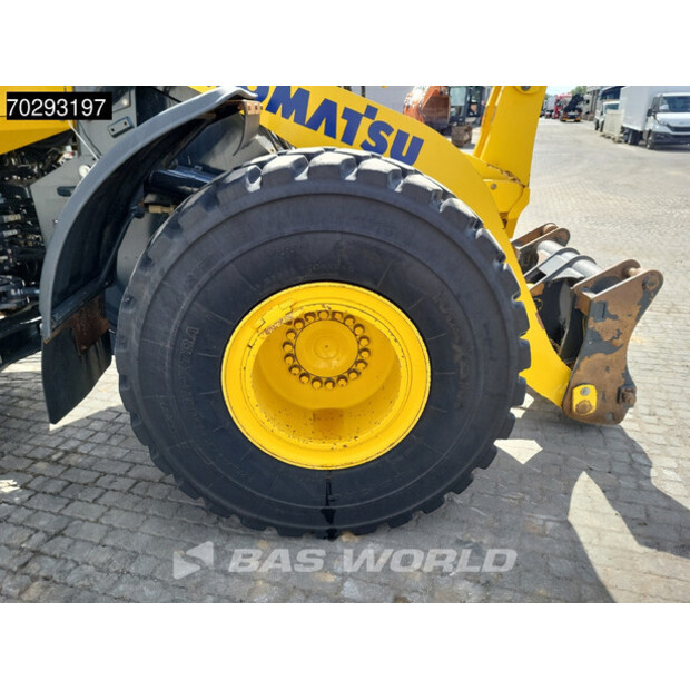 2019 Komatsu WA380-8E0-41910302